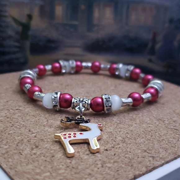 Handmade Reindeer Christmas 6 3/4 bracele - Picture 3 of 6